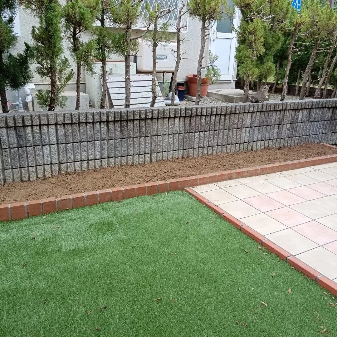 本日は花植えのご依頼で名取へ行きました！
